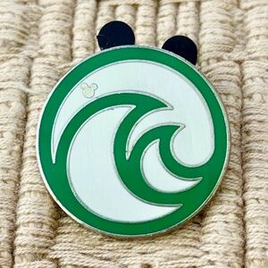 DISNEY 2015 Epcot Future World "The Living Seas" Pavilion Retro Logo Pin